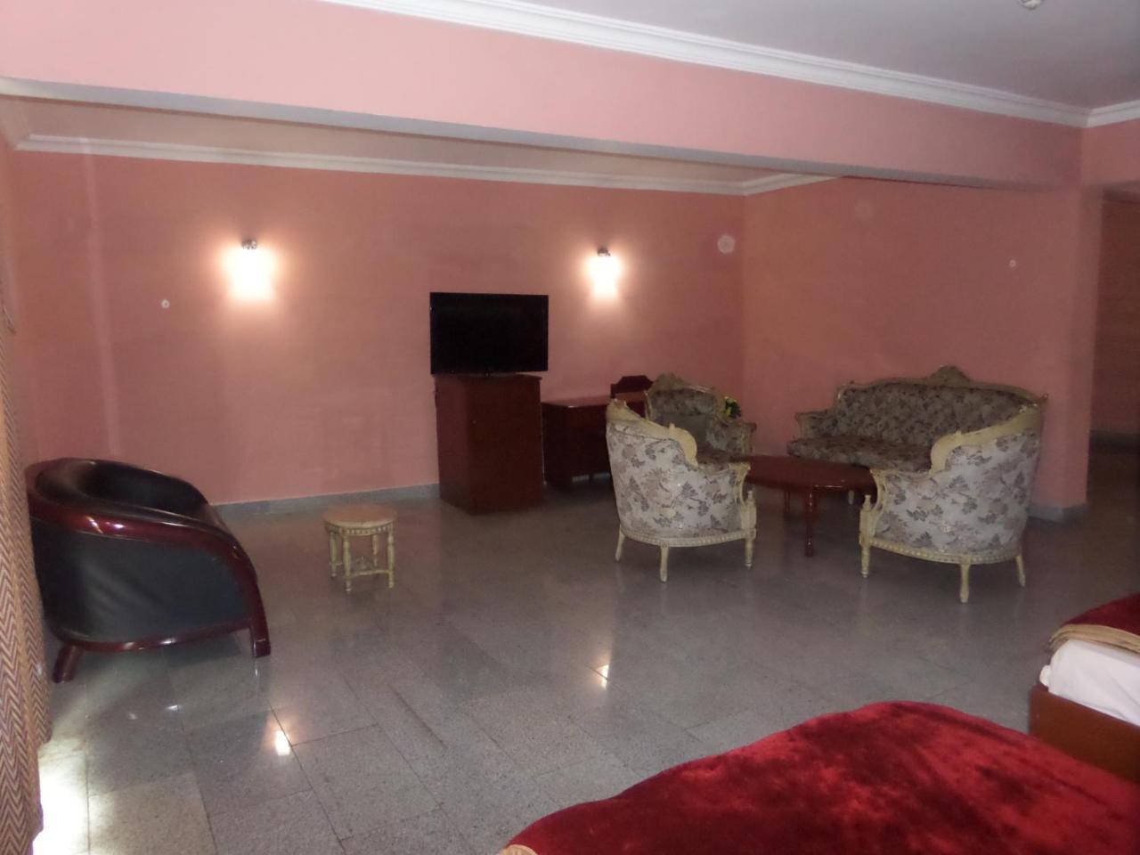 Hotel Newcastle Lagos Kültér fotó