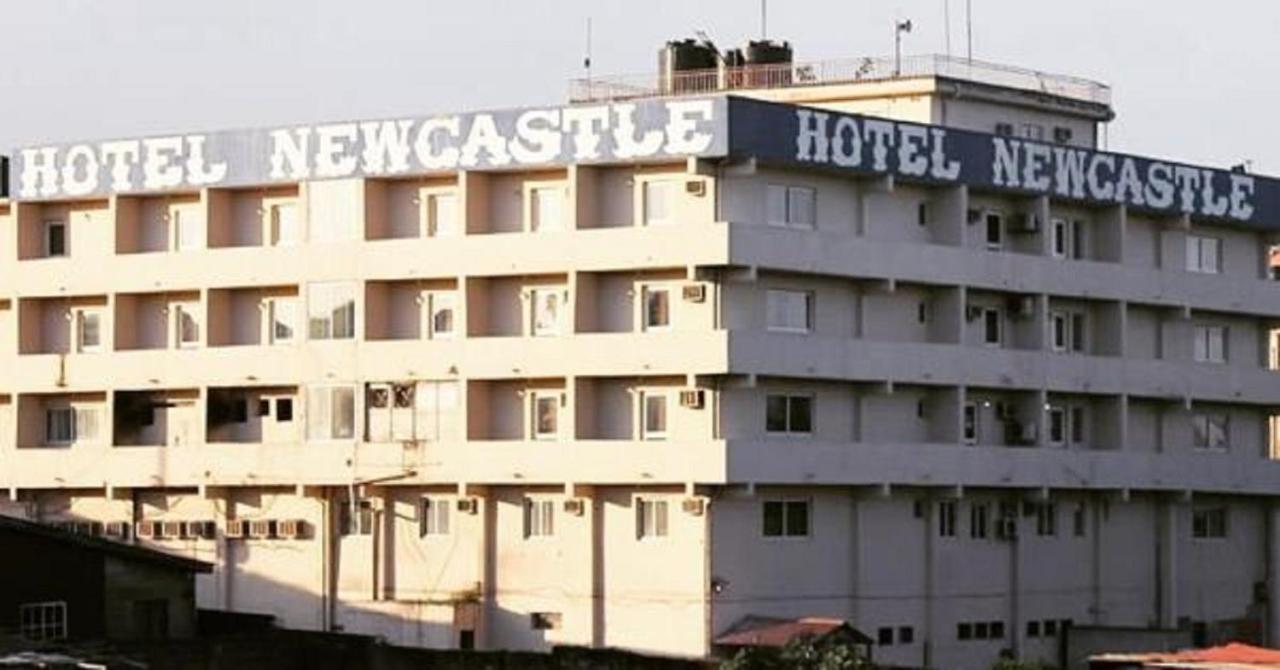 Hotel Newcastle Lagos Kültér fotó